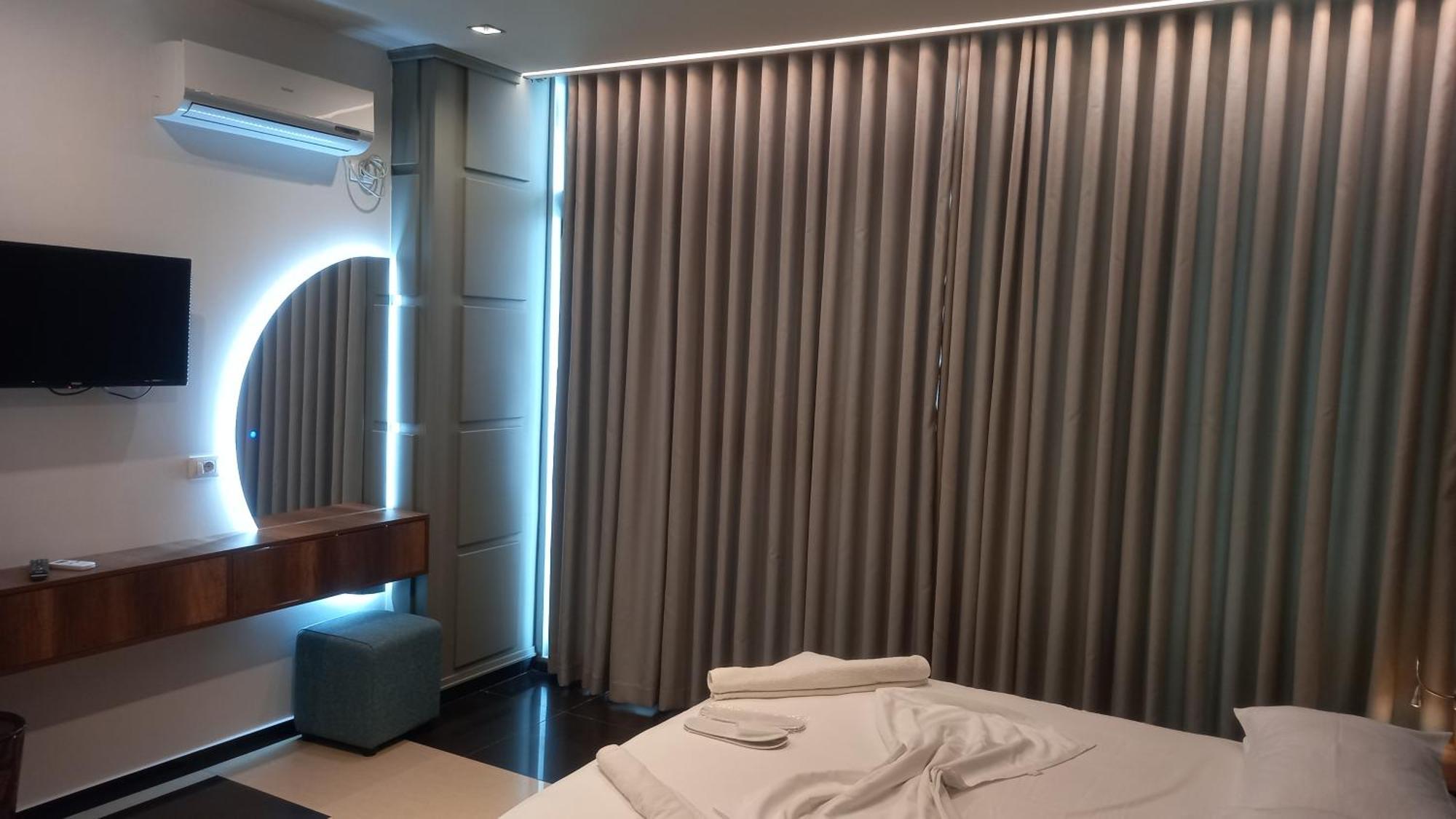 Hotel Aglon Vlore Luaran gambar